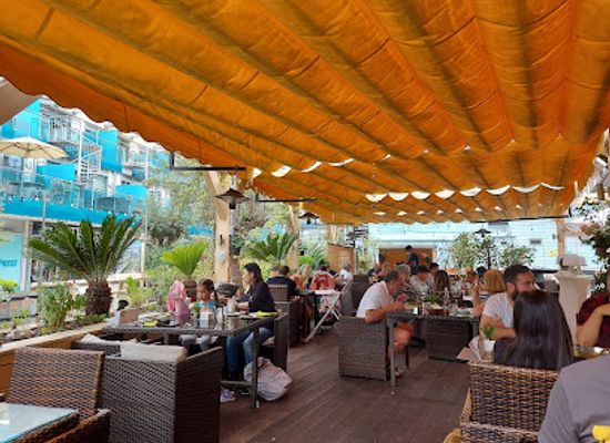 gibraltar/moorish-castle/restaurant/little-bay-bar-and-indian-restaurant