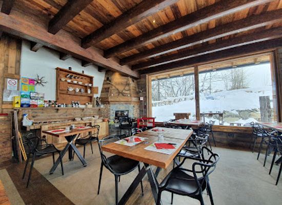 italy/la-thuile/restaurant/le-petit-skieur
