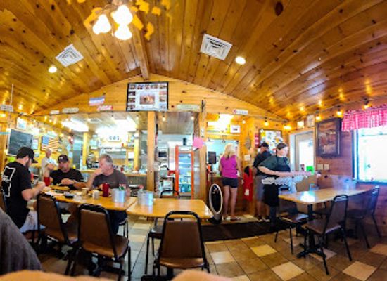 arizona/navajo-county/restaurant/june-s-cafe