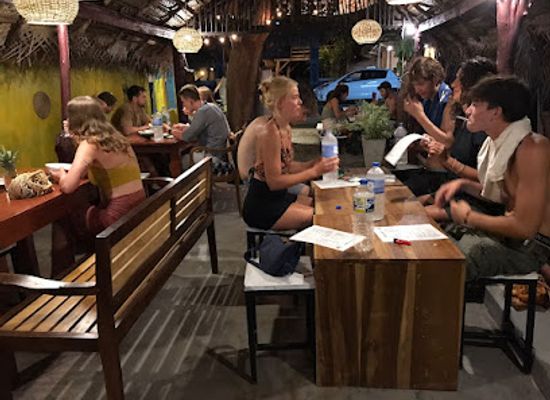 sri-lanka/arugam-bay/restaurant/top-rest