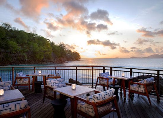 seychelles/anse-royale/restaurant/azido