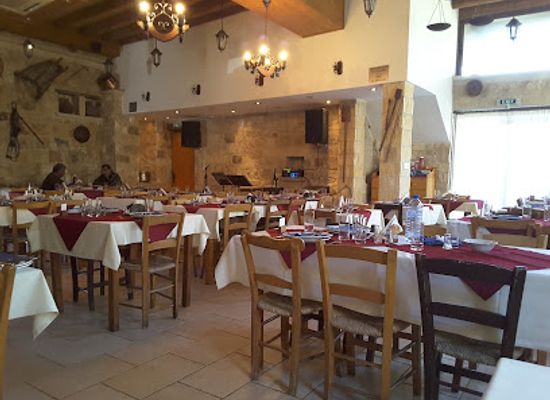 cyprus/avakas-gorge/restaurant/araouzos-tavern