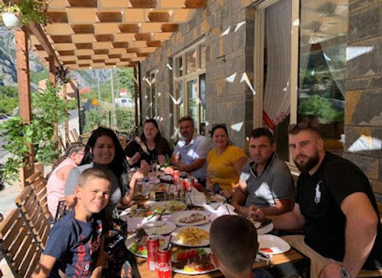 albania/kelmendi/restaurant/restorant-shpija-e-peshkut-tamare