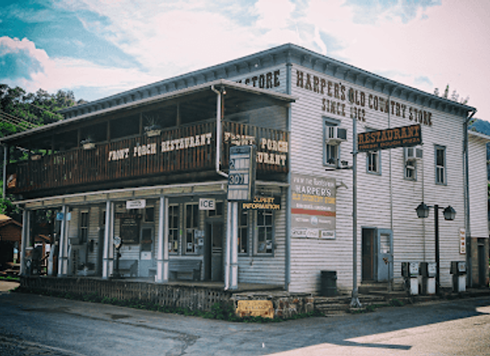 west-virginia/seneca-rocks/restaurant/harper-s-old-country-store
