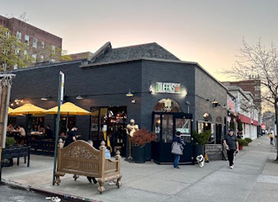 new-york/new-york-city/restaurant/queens-bully
