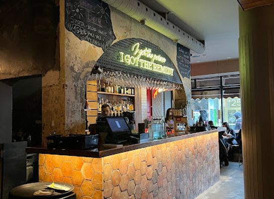 iceland/laugavegur-trail/restaurant/public-house-gastropub