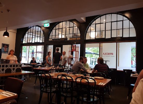 australia/canberra/restaurant/briscola-italian