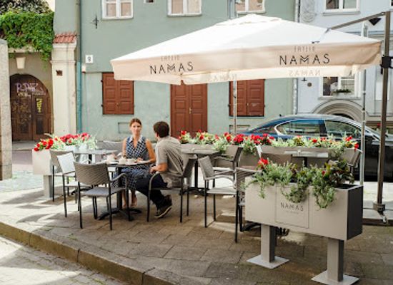 lithuania/vilnius/old-town/restaurant/ertlio-namas