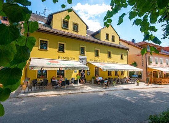 czechia/lipno-dam/restaurant/restaurant-n-10