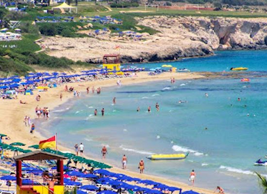 cyprus/makronissos-peninsula/restaurant/karousos-beach-restaurant