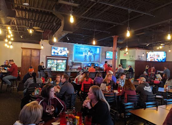 iowa/council-bluffs/restaurant/the-salty-dog-bar-grill