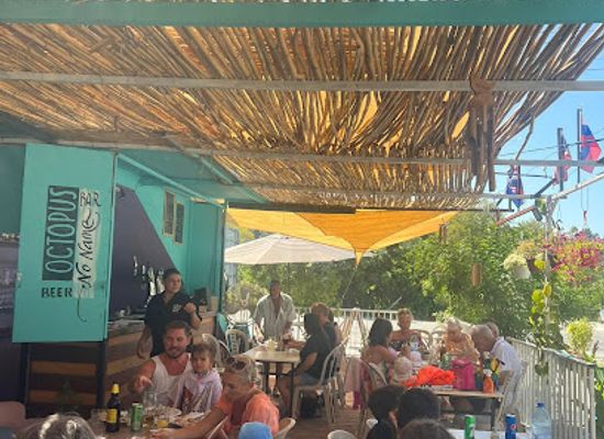 cyprus/akamas-peninsula/restaurant/antonia-s-kitchen
