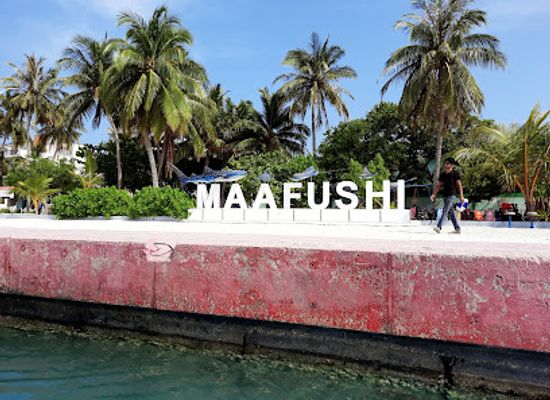 maldives/guraidhoo/restaurant/hot-bite
