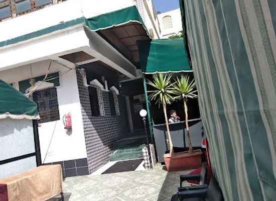 yemen/aden-coast/restaurant/mumbai-darbar-indian-restaurant