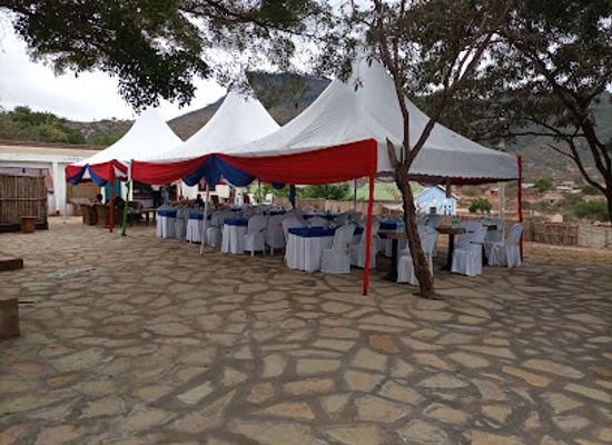 kenya/tsavo-national-park/restaurant/pedu-grill-and-garden
