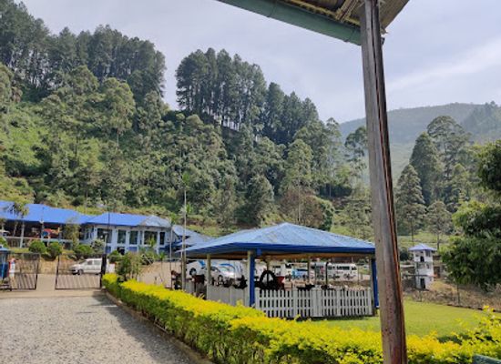 sri-lanka/nuwara-eliya-district/restaurant/blue-field-tea-center