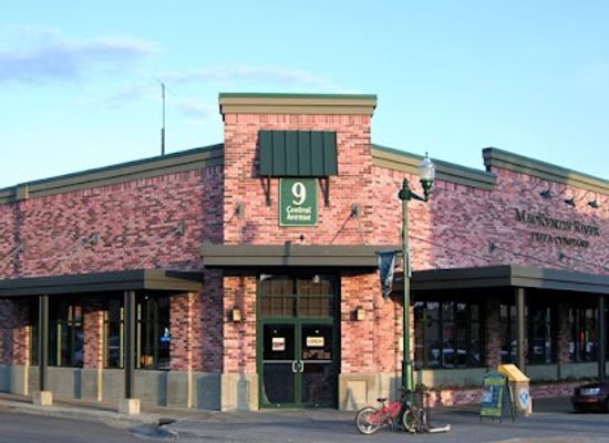 montana/whitefish/restaurant/mackenzie-river-pizza-co