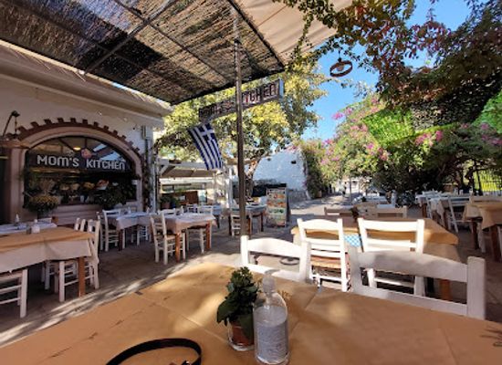 greece/dodecanese/restaurant/mom-s-kitchen