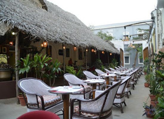 india/pondicherry/restaurant/rendezvous-cafe-restaurant