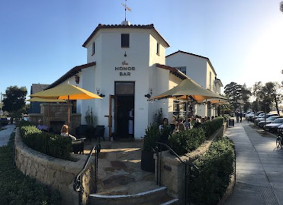 california/santa-barbara/montecito/restaurant/honor-bar
