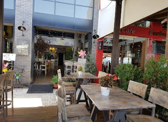 greece/volos/restaurant/terra-resto