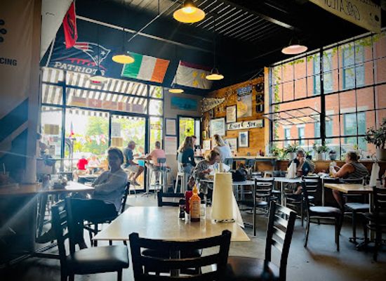 rhode-island/newport-county/restaurant/cru-cafe