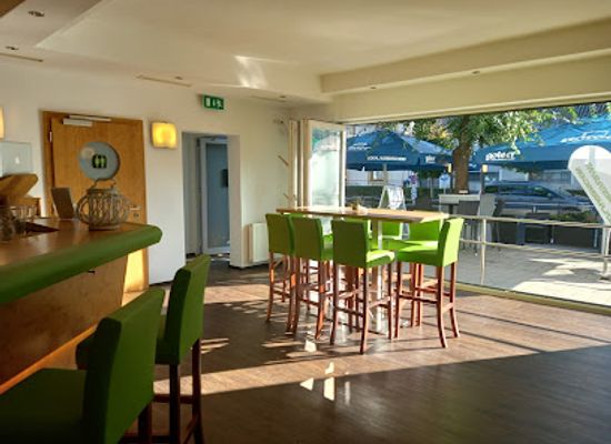 austria/lake-neusiedl/restaurant/restaurant-lokalaugenschein