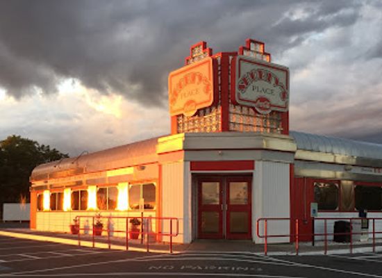 new-york/north-country/restaurant/shorty-s-place