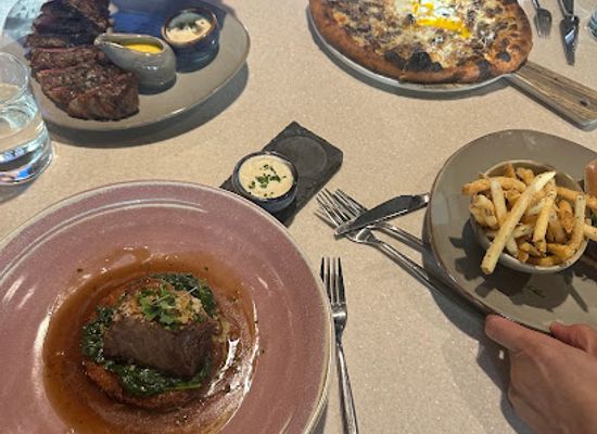 nebraska/republican-river-valley/restaurant/salted-edge