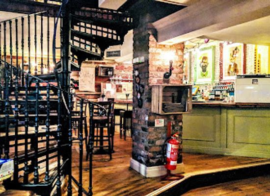 united-kingdom/chester/restaurant/moules-a-go-go-bar-bistro