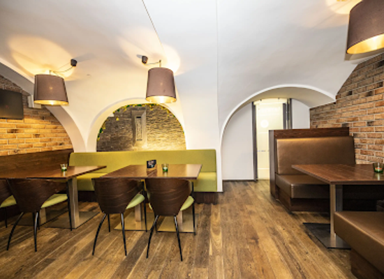 czechia/ceske-budejovice/restaurant/bistro-bar-bouda