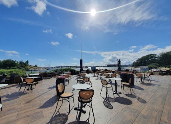 finland/helsinki/eira/restaurant/cafe-carusel