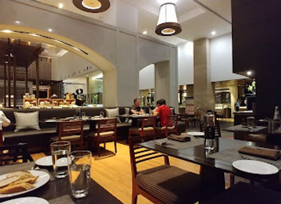 india/hyderabad/hitech-city/restaurant/seasonal-tastes