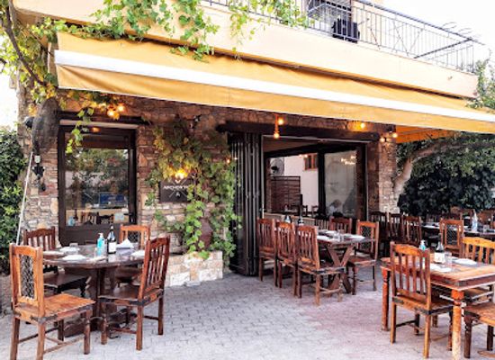 greece/chalkidiki/restaurant/archontiko-agia-paraskevi