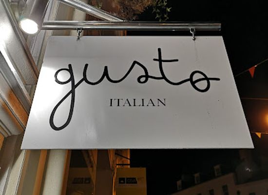 guernsey/herm/restaurant/gusto