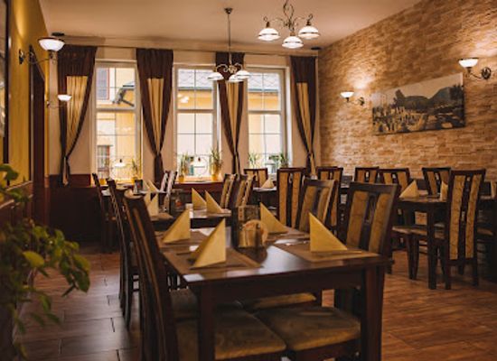 czechia/ostrava/restaurant/greek-restaurant-delphi