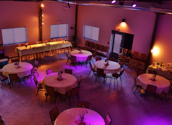 michigan/frankenmuth/restaurant/warenhaus-studio