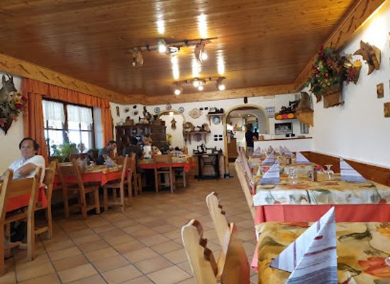 italy/val-di-fassa/restaurant/ristorante-bar-malga-al-crocifisso