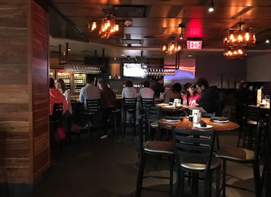 kansas/western-kansas/restaurant/cooper-s-hawk-winery-restaurant-kansas-city