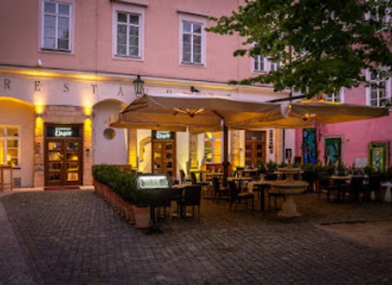 czechia/prague/old-town/restaurant/restaurant-ungelt