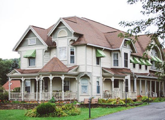 new-york/hunter-mountain/restaurant/albergo-allegria-hotel-breakfast-restaurant
