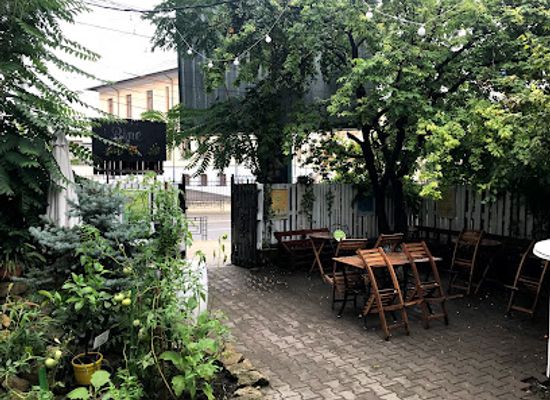 romania/iasi-surroundings/restaurant/cuib