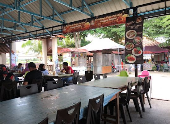 malaysia/kelantan/restaurant/warung-pak-mat-pulau-pisang