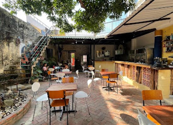 colombia/cartagena/getsemani/restaurant/casa-del-tunel-restaurante-bar