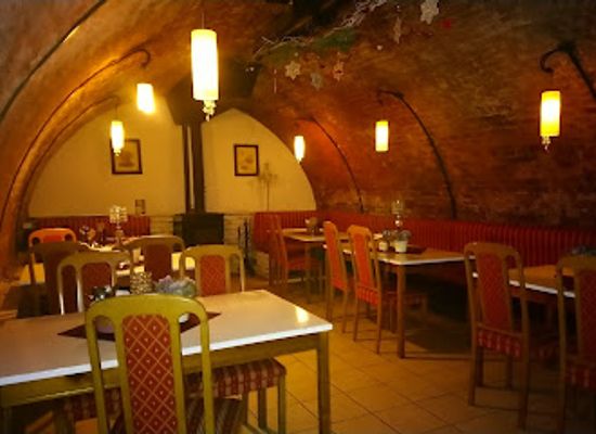 slovakia/podpolanie/restaurant/restauracia-pod-kostolom