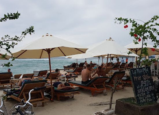 indonesia/gili-islands/restaurant/la-moomba-bar-restaurant