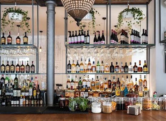 spain/madrid/salamanca/restaurant/entre-santos-cocktail-bar-food