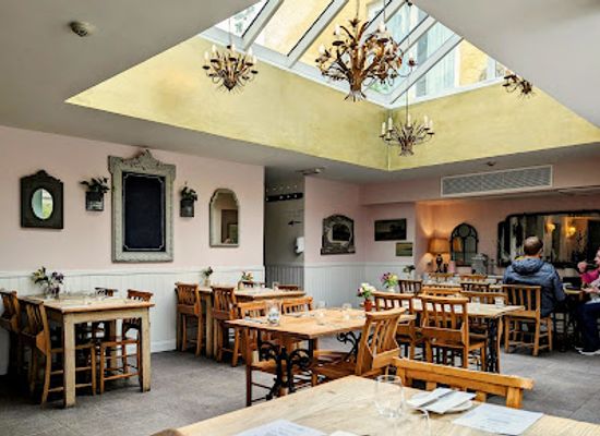 united-kingdom/oxfordshire/restaurant/the-folly-restaurant