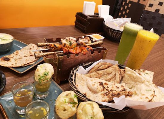 oman/sur/restaurant/razmazaan