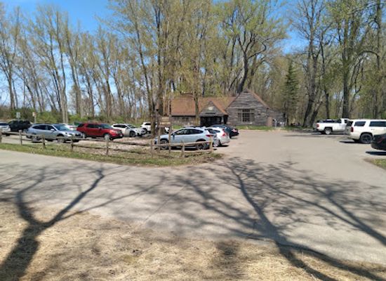 pennsylvania/erie/presque-isle-state-park/restaurant/beach-8-food-concession